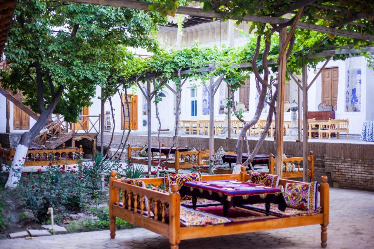 Hovli Poyon Hotel Buchara Exteriör bild