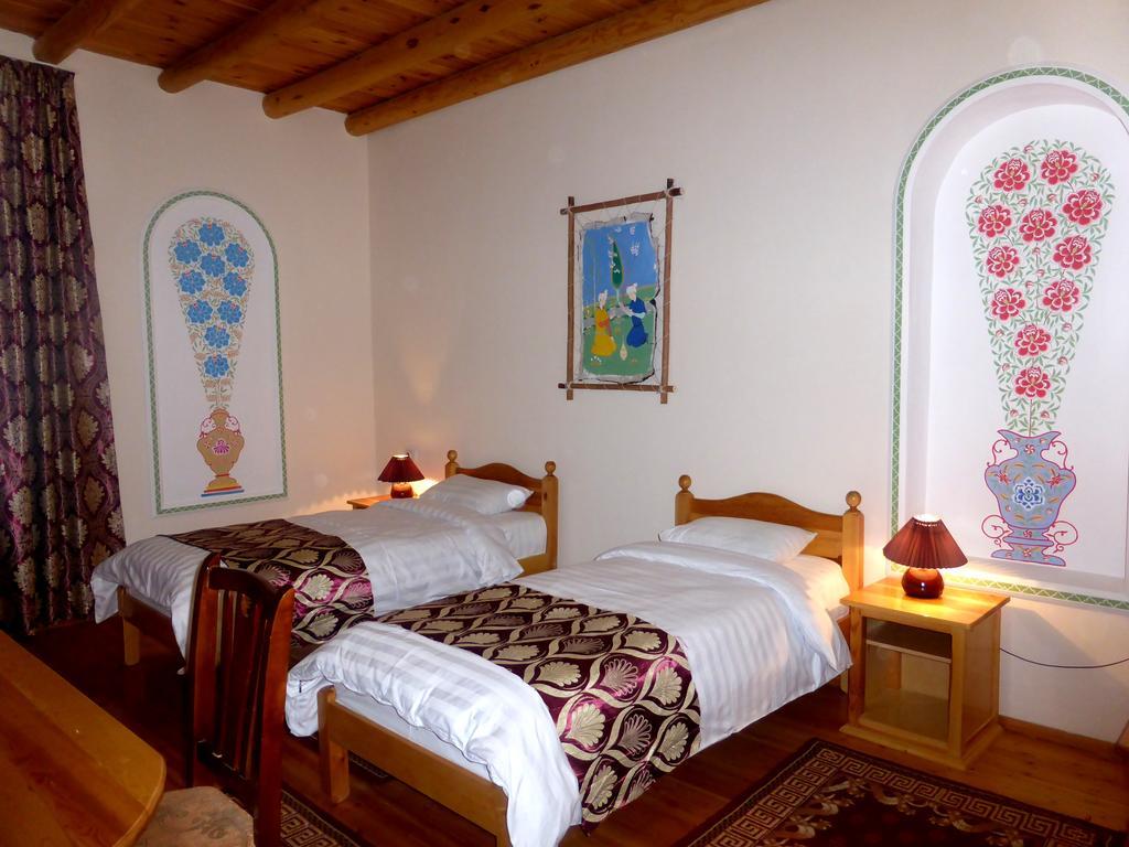 Hovli Poyon Hotel Buchara Exteriör bild