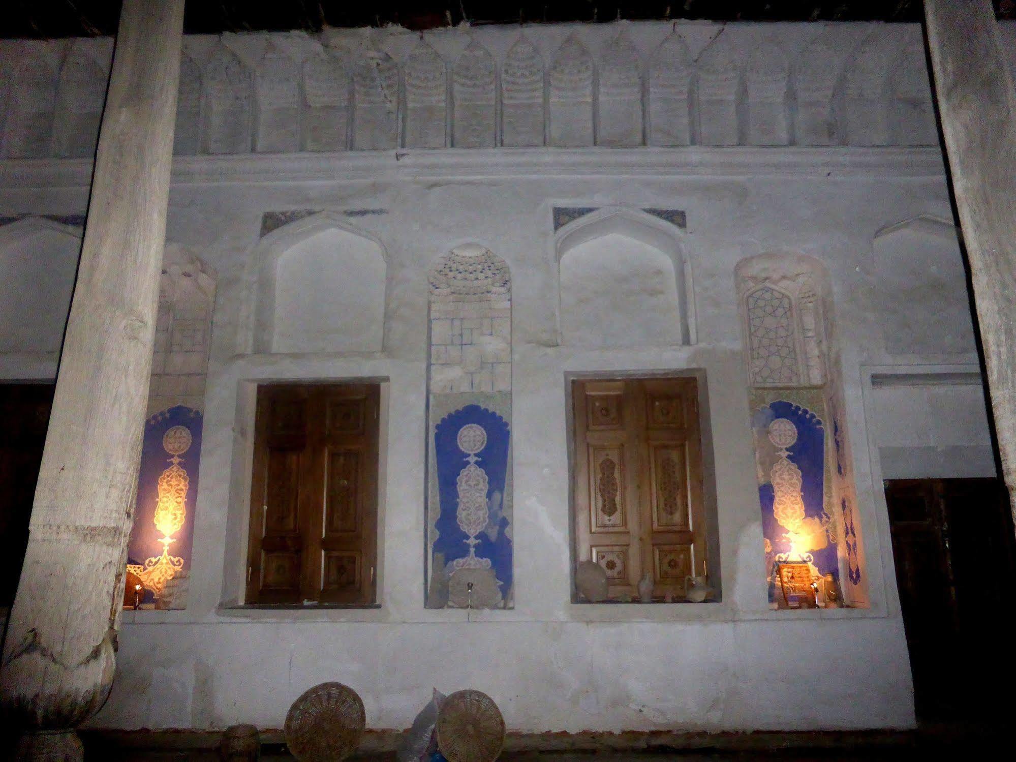 Hovli Poyon Hotel Buchara Exteriör bild