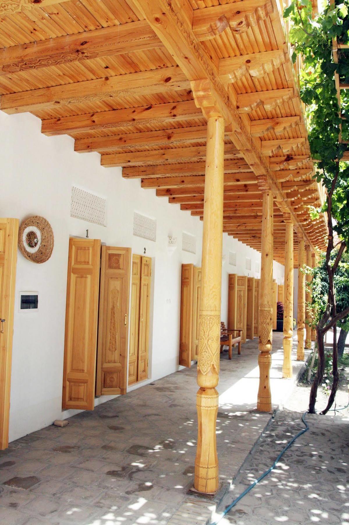 Hovli Poyon Hotel Buchara Exteriör bild