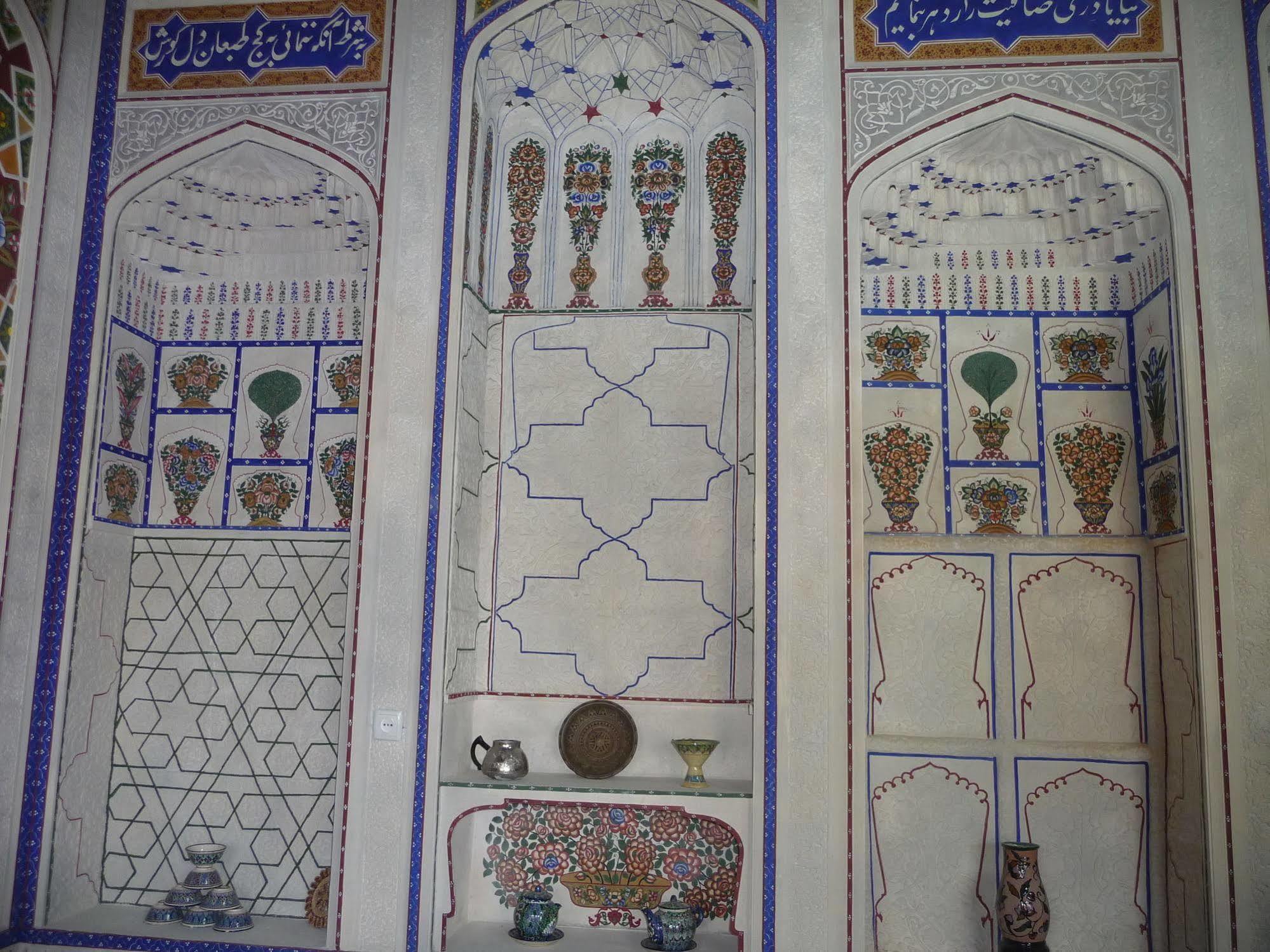 Hovli Poyon Hotel Buchara Exteriör bild